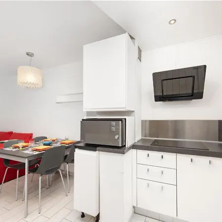 Aux Rivages Du Parc Plein Centre, Calme, Appartement Menton