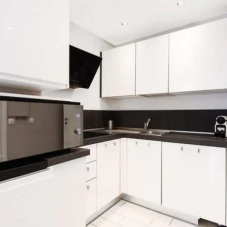 Aux Rivages Du Parc Plein Centre, Calme, Appartement *